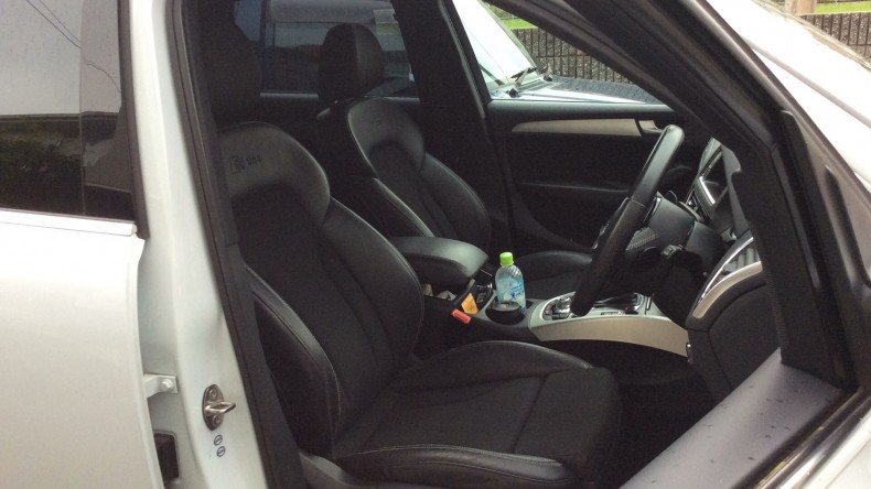 内装前方シート