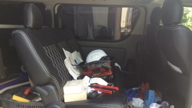 内装後方シート