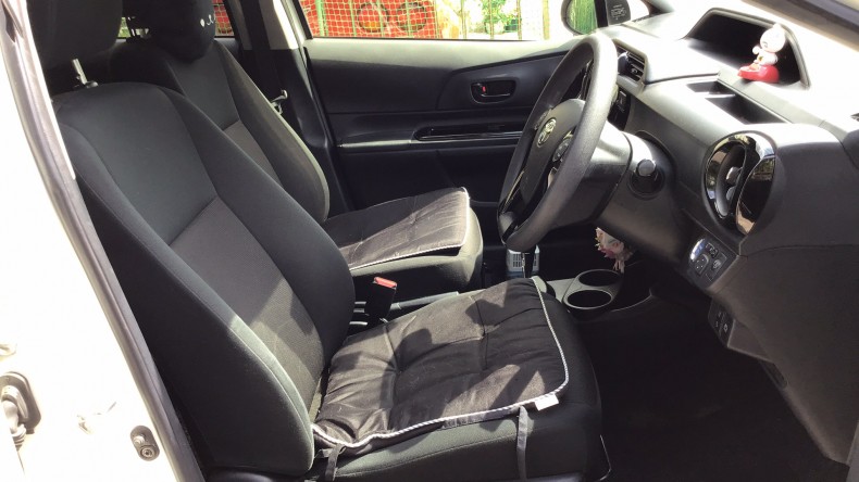 内装前方シート