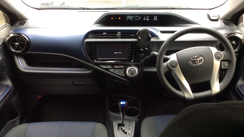 内装インパネ全体