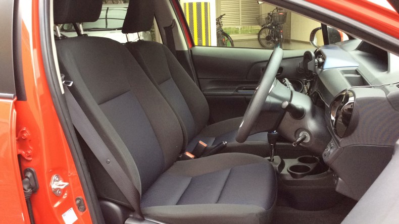 内装前方シート