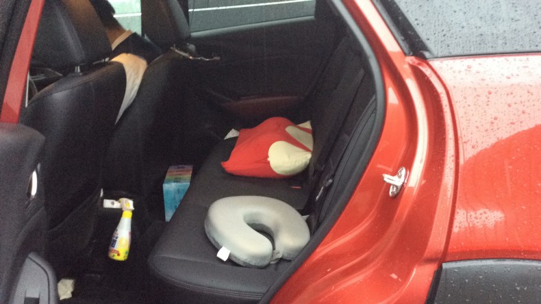 内装後方シート