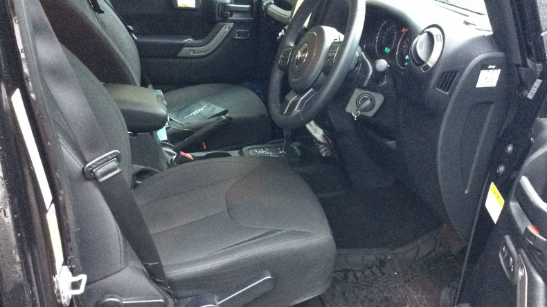 内装前方シート