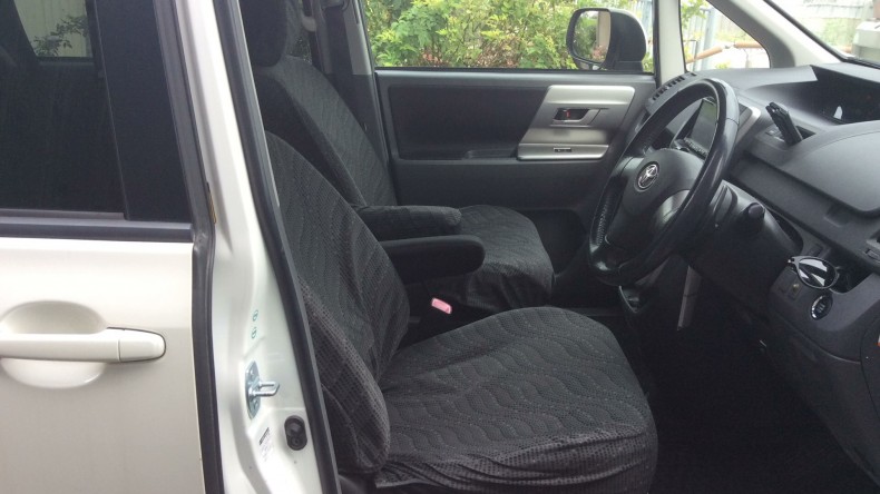 内装前方シート