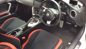 内装前方シート