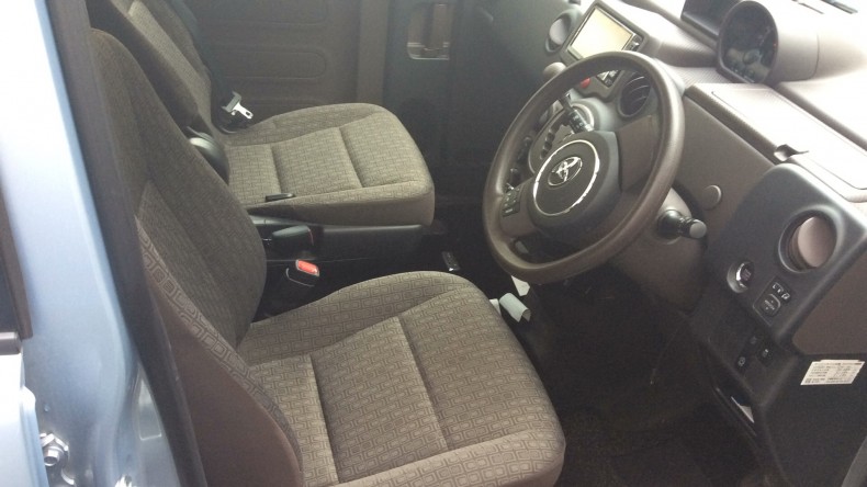 内装前方シート