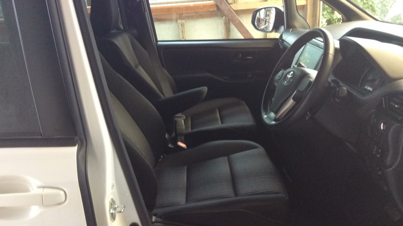 内装前方シート