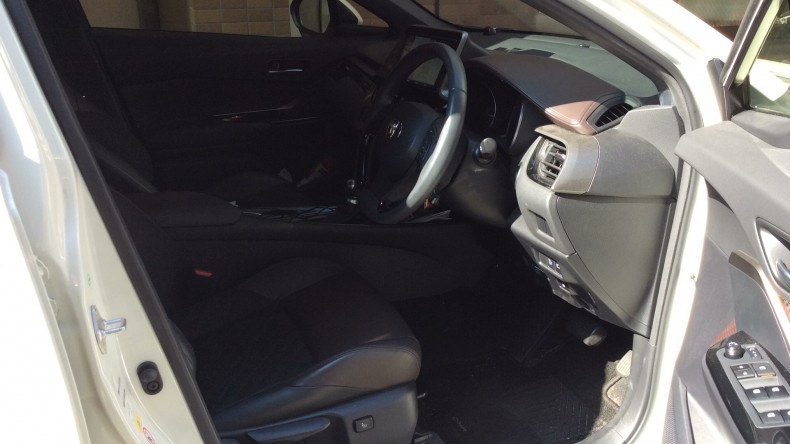 内装前方シート