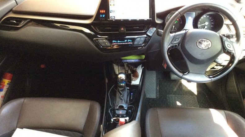 内装インパネ全体