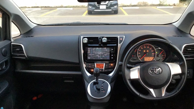 内装インパネ全体