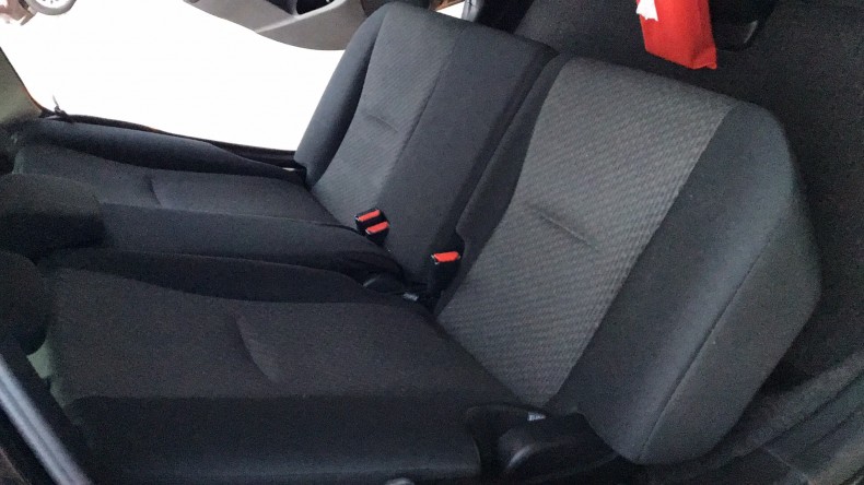 内装後方シート