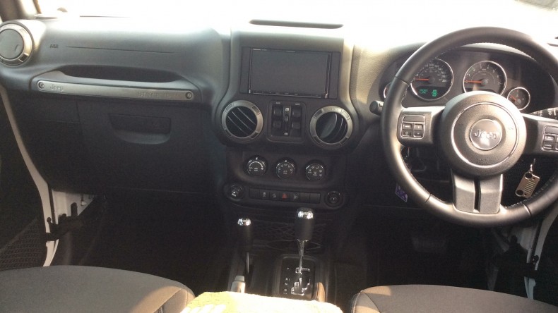 内装インパネ全体