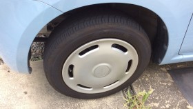 タイヤホイール前