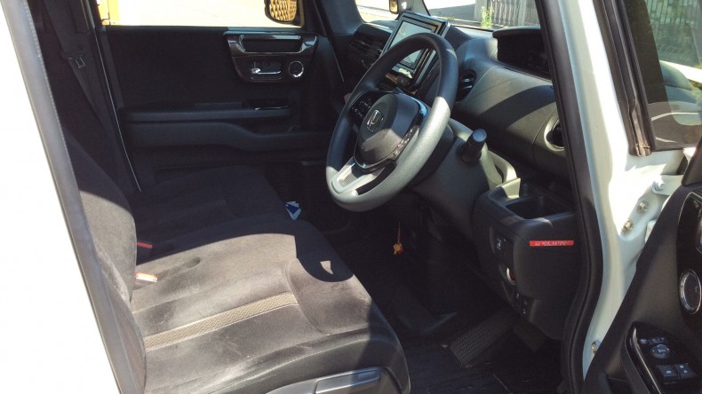 内装前方シート