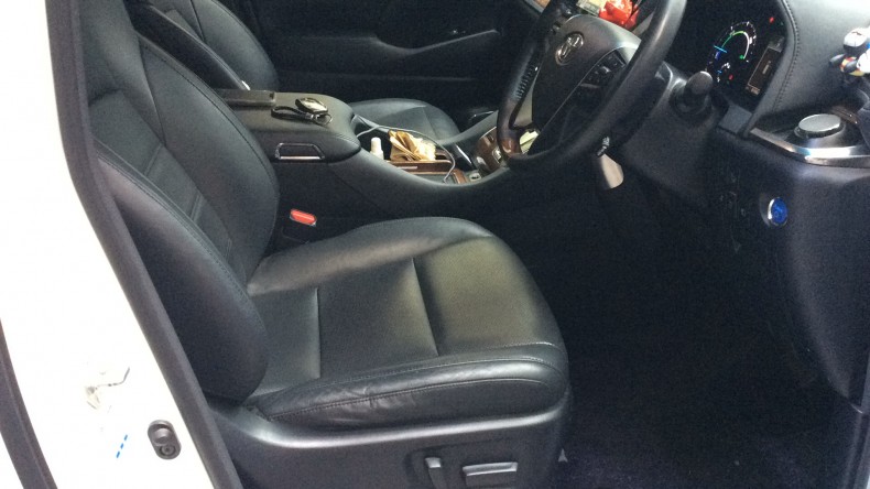 内装前方シート