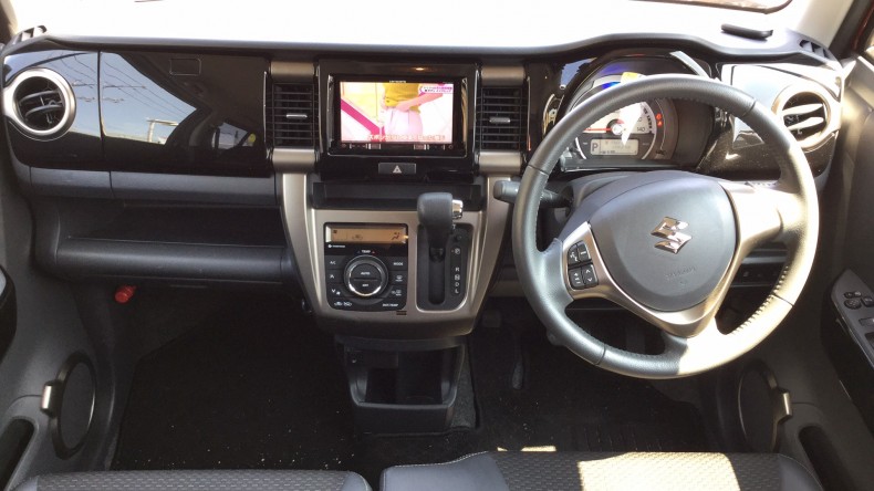 内装インパネ全体