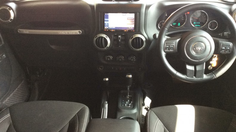 内装インパネ全体