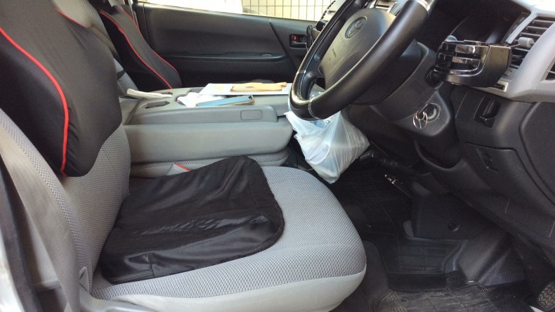 内装前方シート