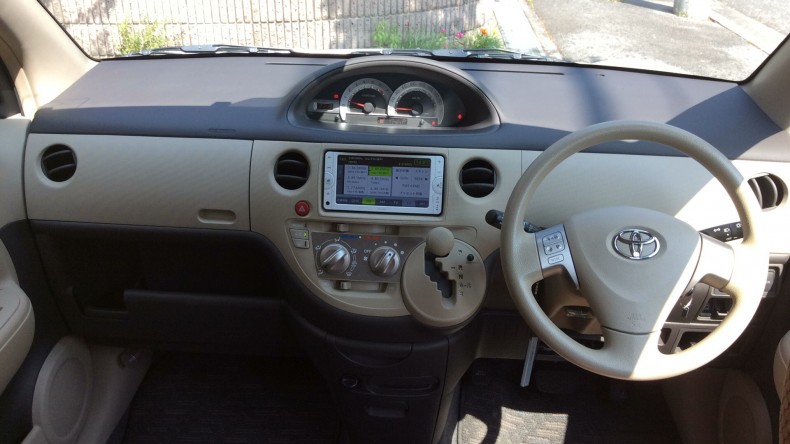 内装インパネ全体