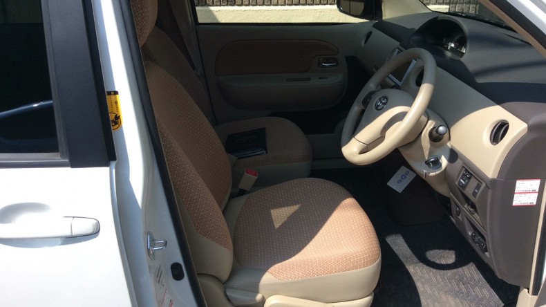 内装前方シート