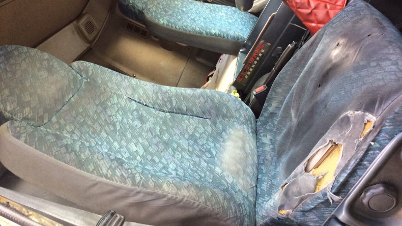 内装後方シート