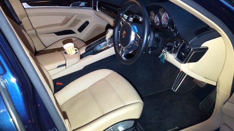 内装前方シート