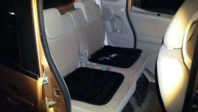 内装後方シート