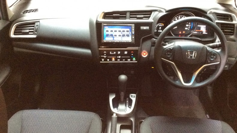 内装インパネ全体