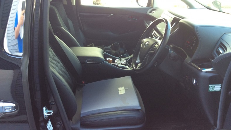 内装前方シート