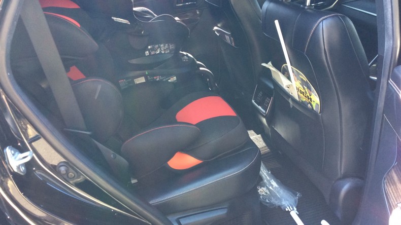 内装後方シート