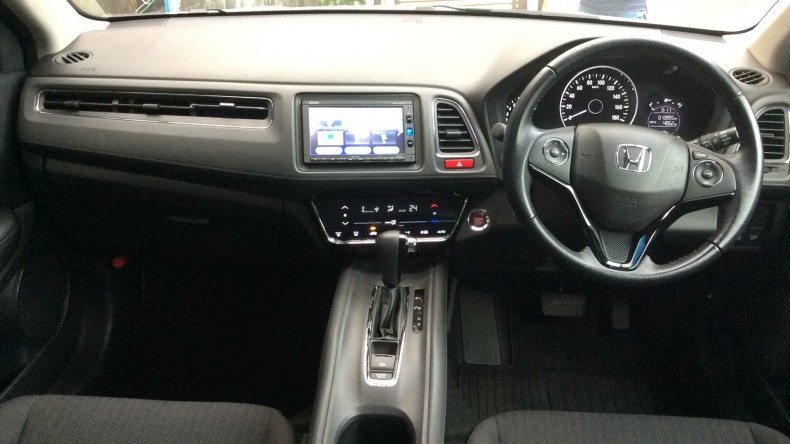 内装インパネ全体