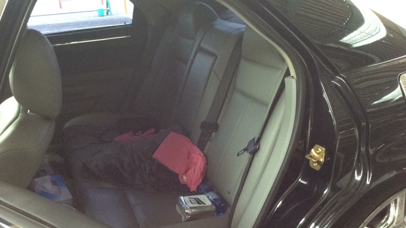 内装後方シート