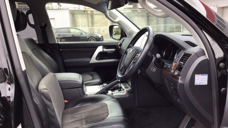 内装前方シート