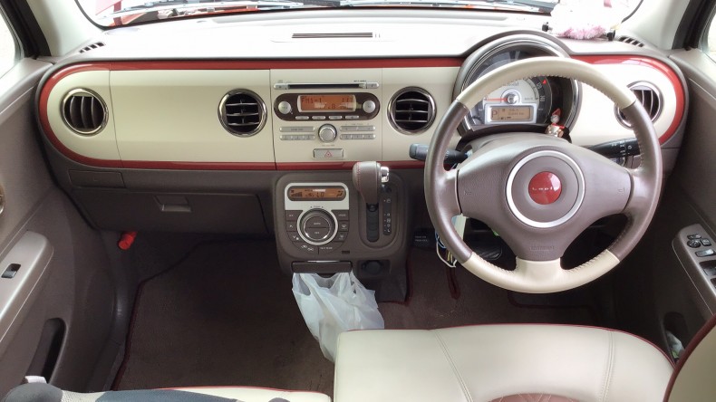 内装インパネ全体