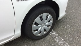 タイヤホイール前