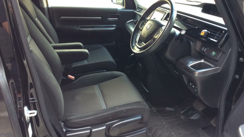 内装前方シート