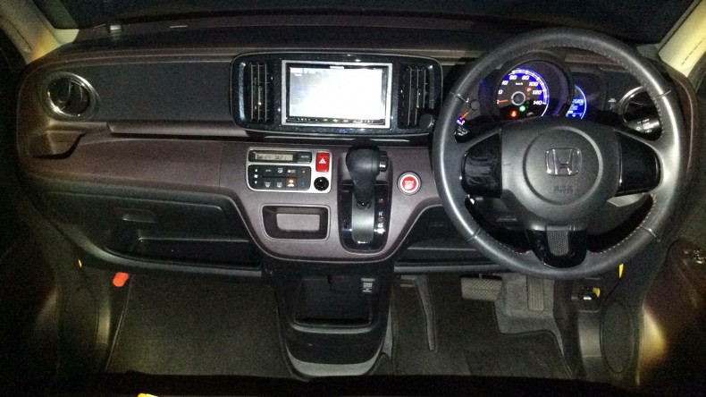 内装インパネ全体