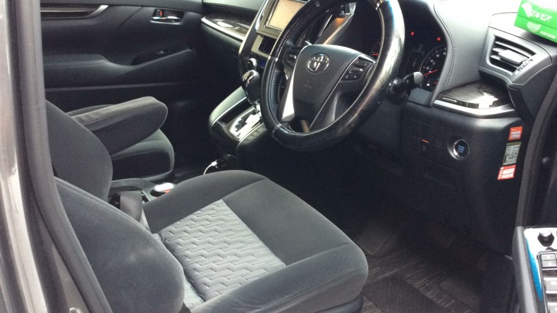 内装前方シート