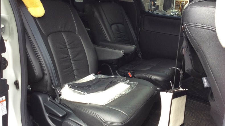 内装後方シート