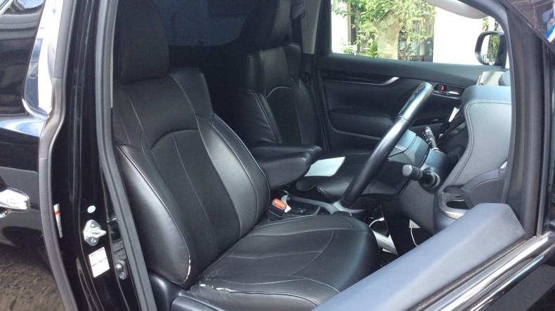 内装前方シート