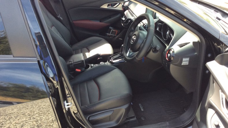 内装前方シート