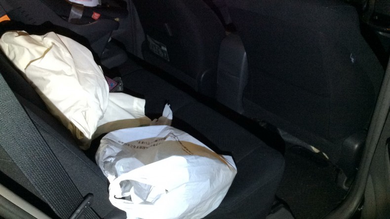 内装後方シート