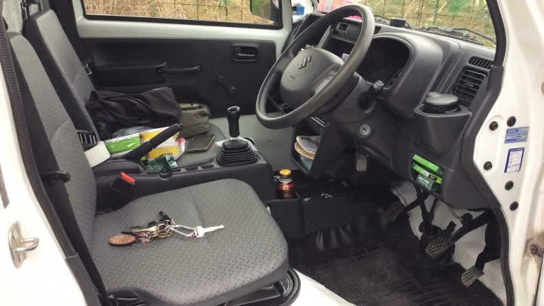 内装前方シート