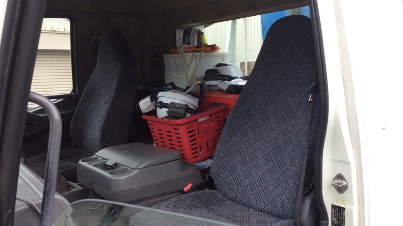 内装後方シート