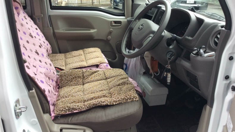 内装前方シート