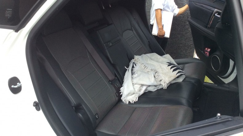 内装後方シート