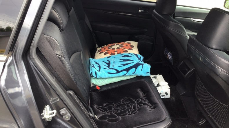 内装後方シート