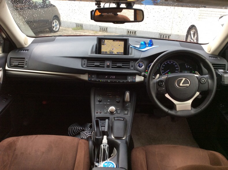 内装インパネ全体