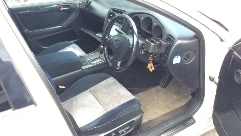 内装前方シート