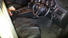 内装前方シート